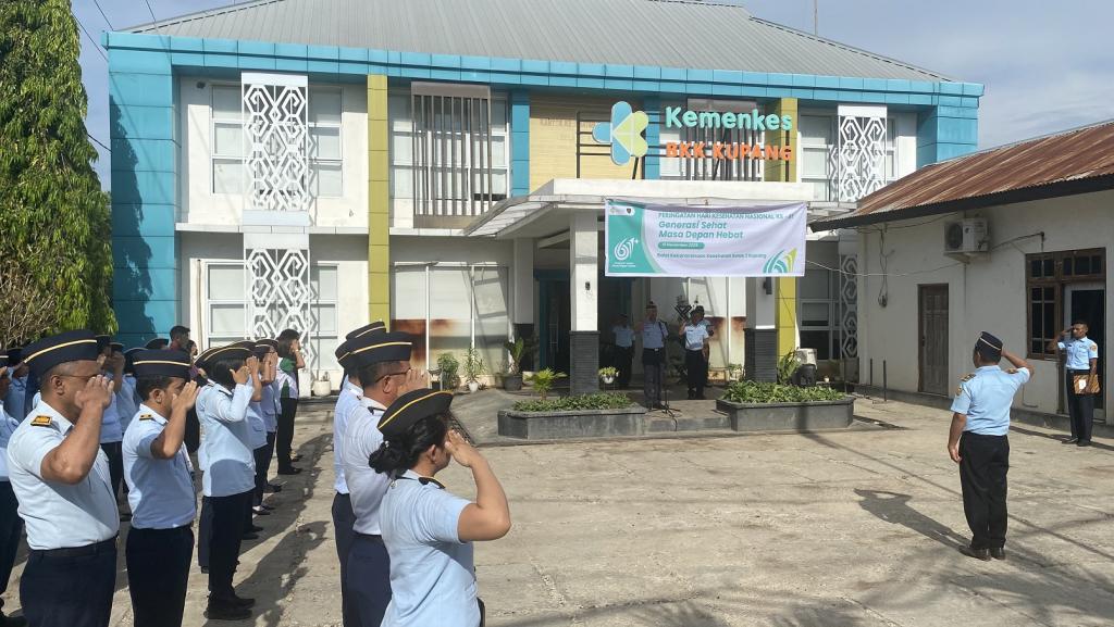BKK Kupang Gelar Upacara Bendera Peringatan Hari Kesehatan Nasional ke-61