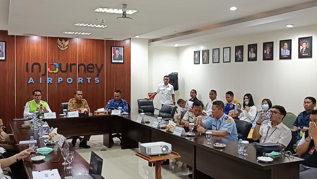 Kepala BKK Kelas I Kupang Hadiri Rapat dan Simulasi Persiapan Reaktivasi Bandara Internasional El Tari Kupang