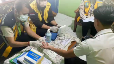 KKP Kelas II Kupang melaksanakan Kegiatan Survei Migrasi Malaria di Bandara El Tari Kupang