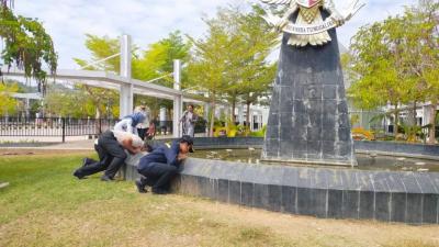 SURVEY JENTIK ANOPHELES DI WILAYAH KERJA PLBN MOTAAIN