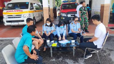 Dukung Kegiatan Physical Fitness Test, BKK Kelas I Kupang Wilker Pos Bandara El Tari Berikan Layanan Kesehatan pada Personel ARFF