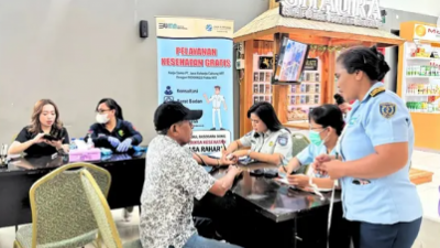 Kawal Mudik Udara yang Sehat, BKK Kupang Bersama Jasa Raharja Siagakan Layanan Kesehatan di Bandara El Tari